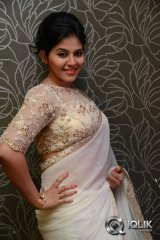 Anjali at Geethanjali Movie First Look Launch